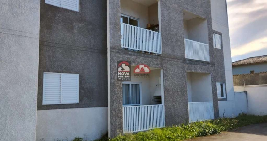 Casa em condomínio fechado em Caraguatatuba com varanda gourmet