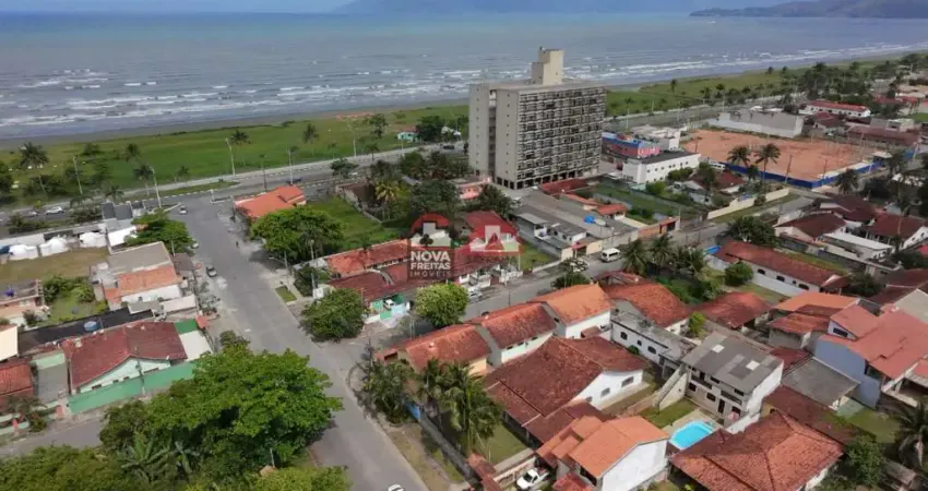 Casa com 4 quartos à venda na Avenida Casemiro José Marques de Abreu, 109, Jardim Brasil, Caraguatatuba