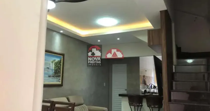 Casa Sobrado Condomínio em Caraguatatuba