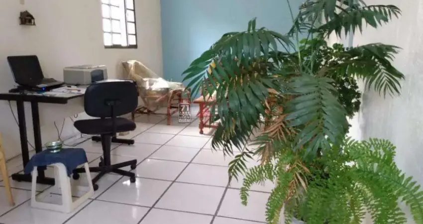 Casa com 3 quartos à venda na Rua Francisco José da Silva, 115, Jardim Jaqueira, Caraguatatuba