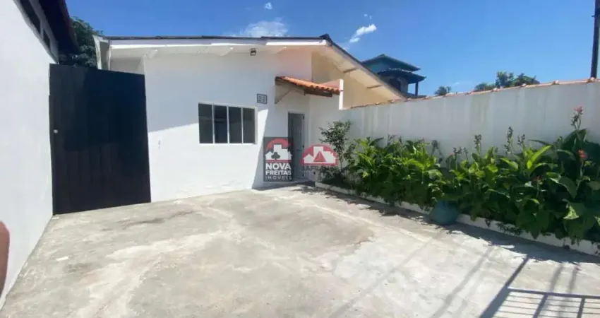 Casa a Venda com dois dormitório  bairro Ipiranga