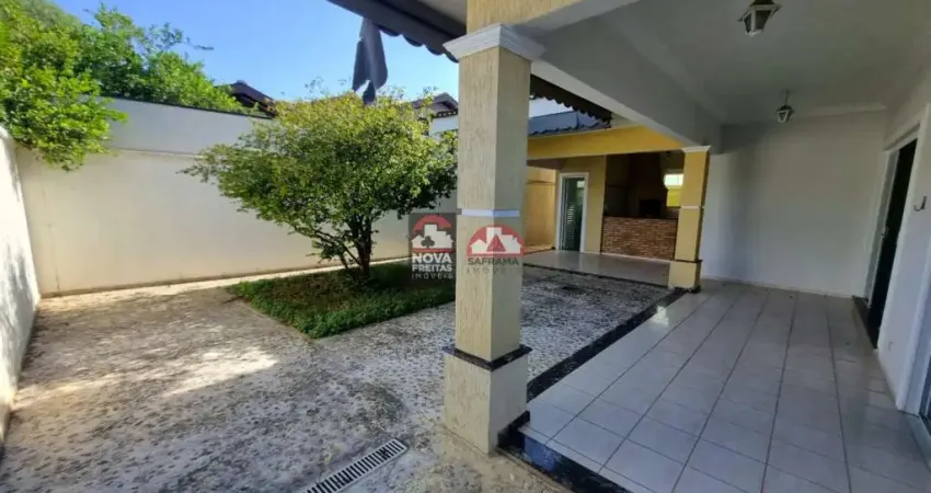 Casa linda em condomínio próximo ao Shopping Pátio Pinda!