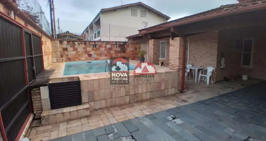 Casa com 3 quartos à venda na Rua Lorena, 65, Sumaré, Caraguatatuba