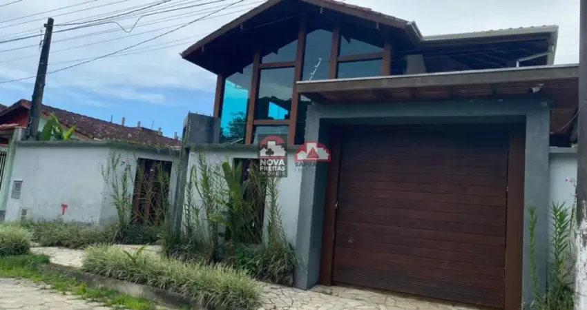 Casa Padrão em Caraguatatuba