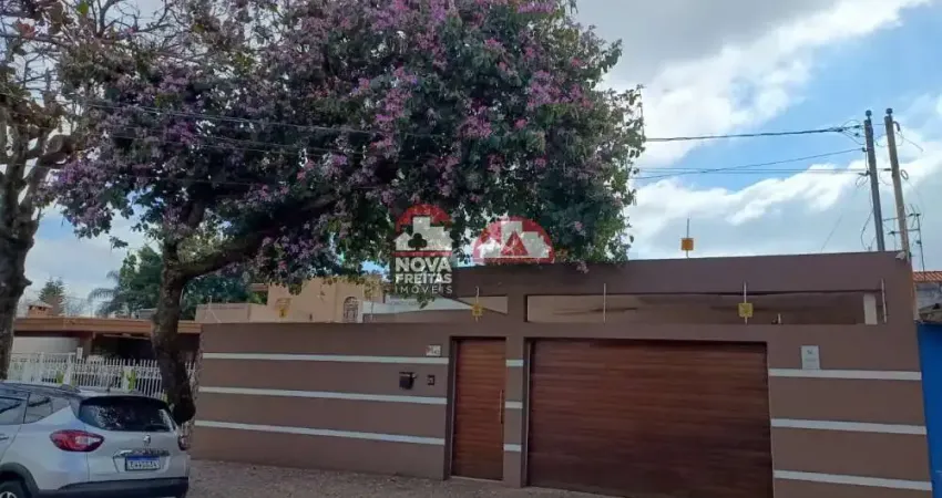 Casa com 4 quartos à venda na Rua Massaguacu, 142, Jardim Satélite, São José dos Campos