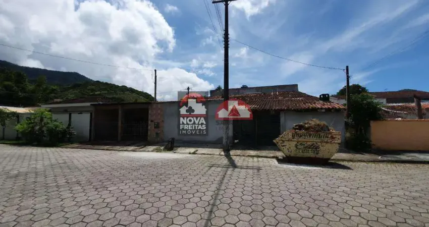 Casa com 9 quartos à venda na Rua Comendador Salvador Lyria Lopes, 258, Martim de Sá, Caraguatatuba
