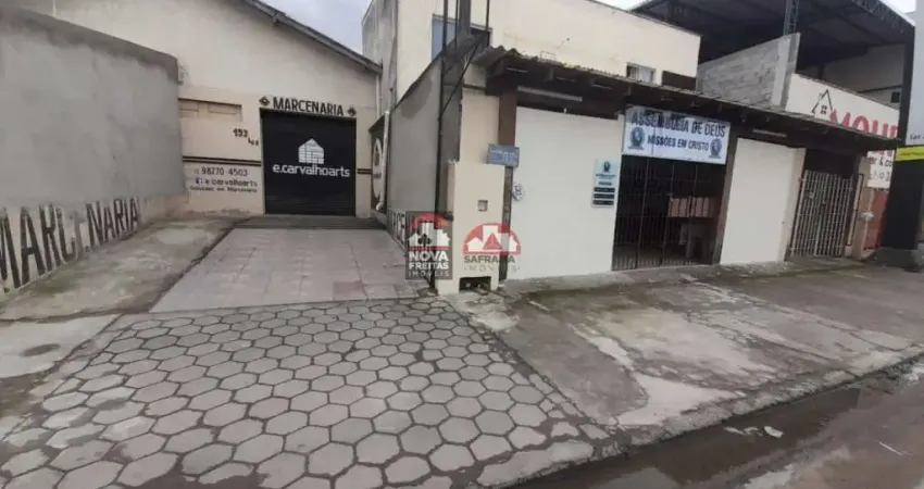 Ponto comercial à venda no bairro Cidade Jardim em Caraguatatuba