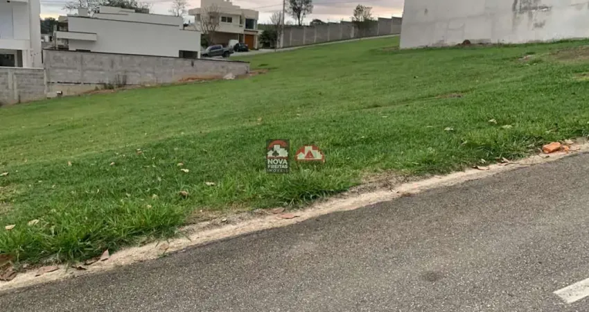 Terreno em condomínio fechado à venda na Rua Coronel Luiz Carlos Correia, 22, Loteamento Residencial Reserva dos Lagos, Pindamonhangaba