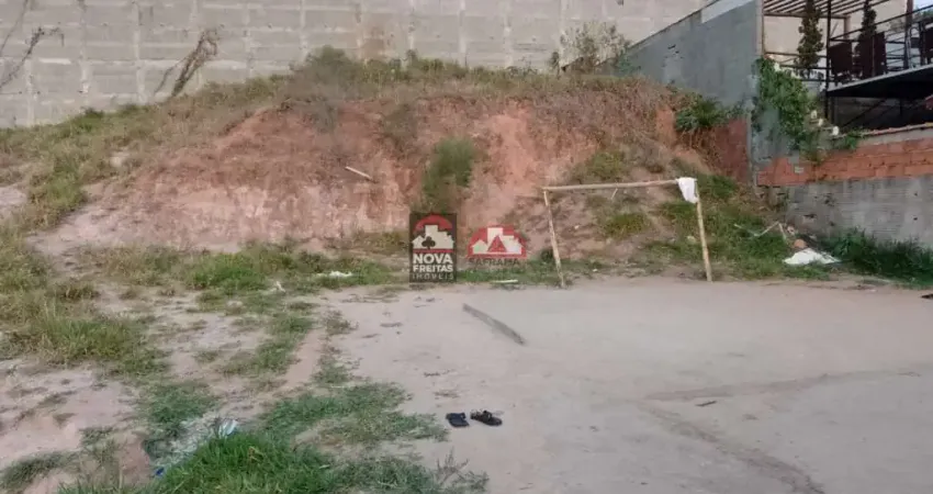 Terreno espaçoso no jardim dos bandeirantes - construa seus sonhos aqui!