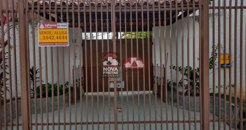 Casa com 4 quartos à venda na Rua Marechal Deodoro da Fonseca, 75, Jardim Boa Vista, Pindamonhangaba