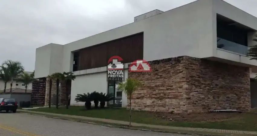 Casa com 5 quartos à venda na Avenida Jarbas Vaz de Lima, 2100, Condomínio Chácara Serimbura, São José dos Campos