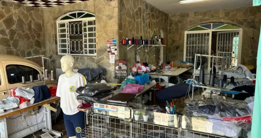 Casa com 3 quartos à venda na Avenida Iguape, 815, Jardim Satélite, São José dos Campos