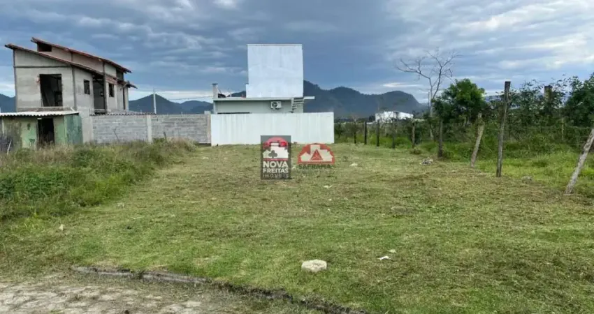 Terreno à venda na Rua Dois, 16, Loteamento Portal dos Pássaros, Caraguatatuba