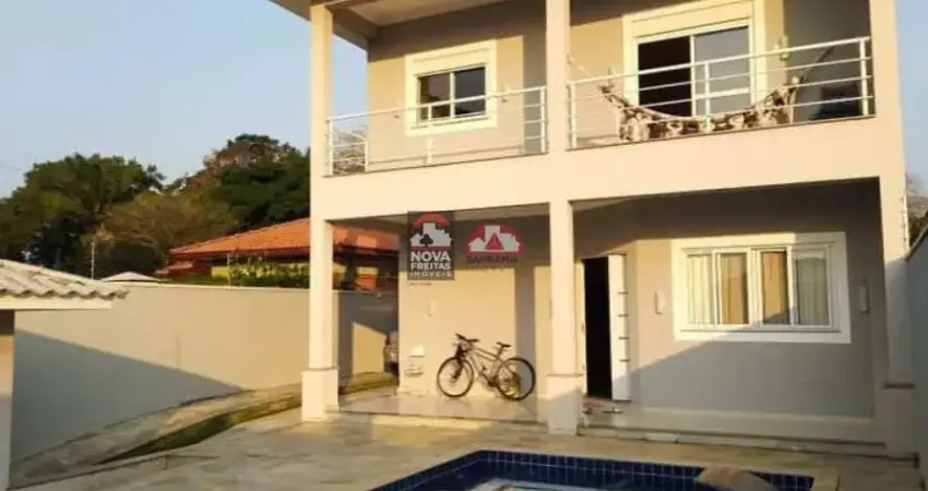 Sobrado à venda no bairro Granjas Rurais Reunidas São Judas Tadeu em Taubaté/SP!