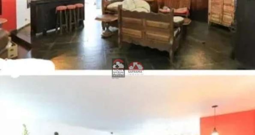 Casa Sobrado Condomínio em São José dos Campos