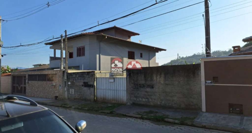 Terreno à venda na Rua Derval Teixeira, 23, Jardim Califórnia, Caraguatatuba