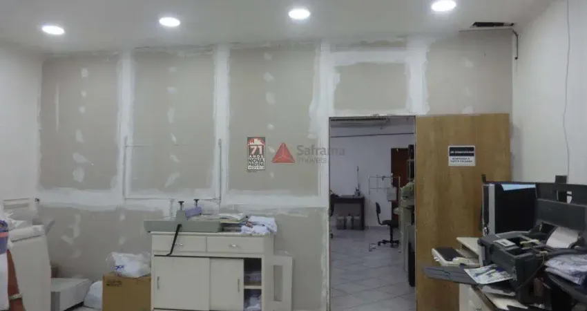 Ponto comercial à venda na Rua Doutor Gustavo de Godoy, 33, Centro, Pindamonhangaba