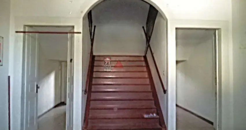 Ponto comercial à venda na Praça Barão do Rio Branco, 22, Centro, Pindamonhangaba