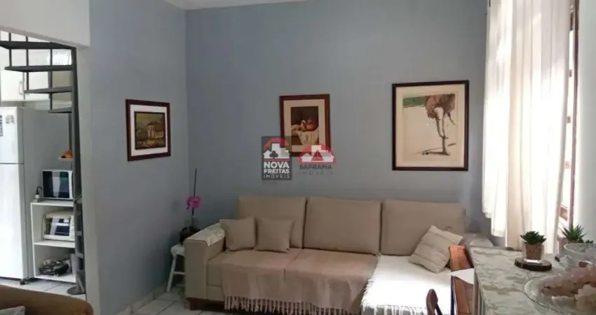 Casa com 4 quartos à venda na Rua Itanhomi, 74, Bosque dos Eucaliptos, São José dos Campos