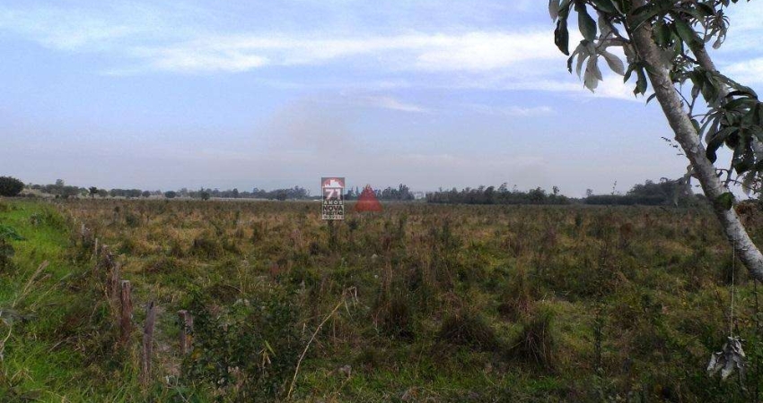 Terreno à venda na Rodovia Doutor Caio Gomes Figueiredo, ao lado numero 6891, 6891, Bom Sucesso, Pindamonhangaba