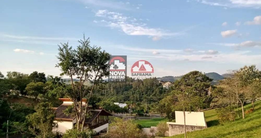 Terreno Padrão em Condomínio em Jambeiro