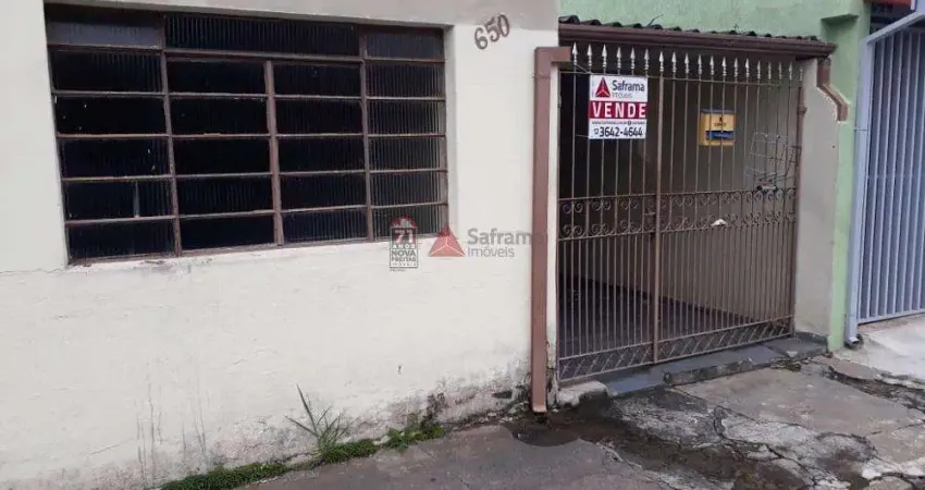Casa com 3 quartos à venda na Rua Bicudo Leme, 650, Centro, Pindamonhangaba