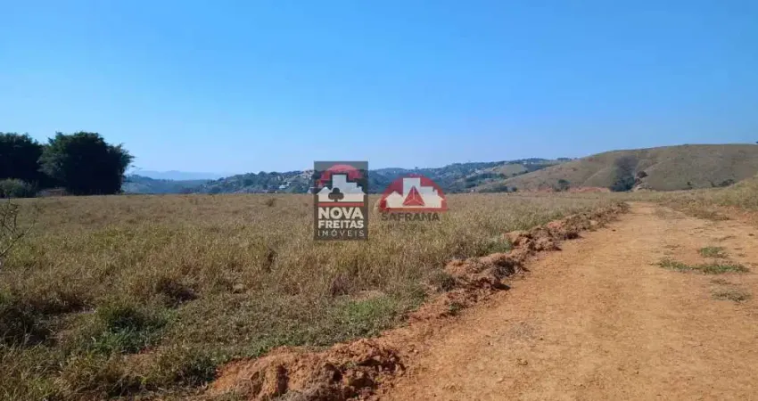 Terreno à venda na Estrada Municipal Rodolfo Sebastião Alvarenga, sn, Vila Cristina, São José dos Campos