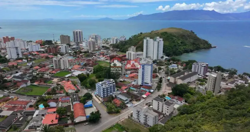 Apartamento de praia muito versátil, pode ser usado para moradia, veraneio ou investimento em locação temporada.