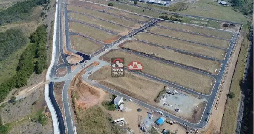 Terreno Padrão em Condomínio em São José dos Campos