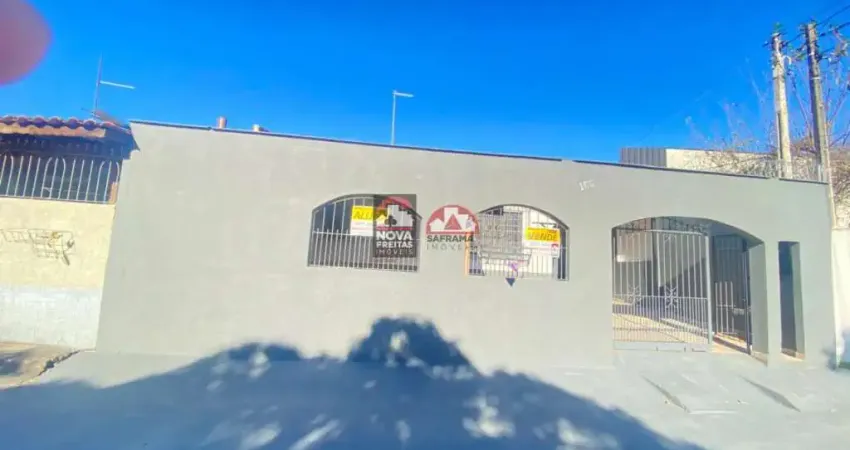 Casa com 2 quartos para alugar na Avenida Brasília, 165, Indaiá, Caraguatatuba
