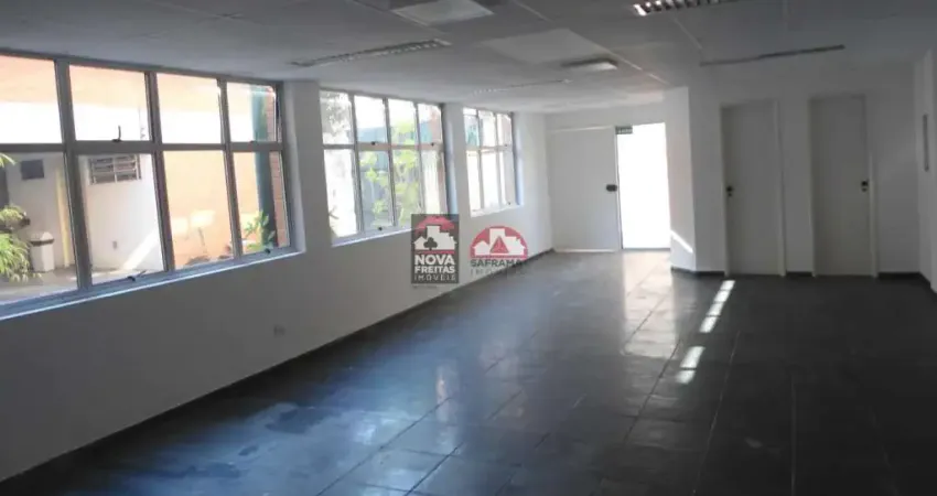 Ponto comercial para alugar na Ladeira Benedito do Prado, 38, Centro, Jacareí