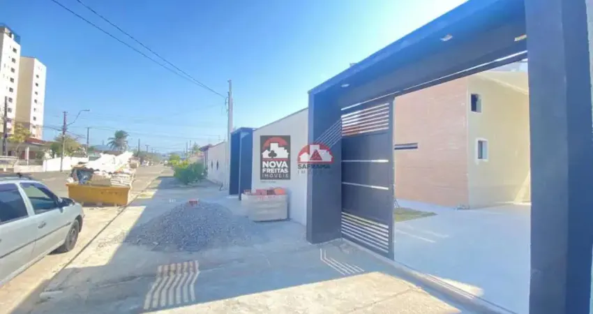 Oportunidade única! linda casa térrea nova e bem localizada no bairro indaiá, em caraguatatuba, com piscina e 3 suítes, ideal para quem busca conforto e lazer.