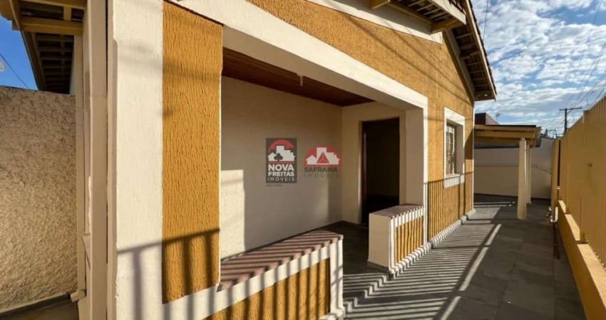 Casa com 3 quartos para alugar na Rua Frei Maurício, 41, Jardim Boa Vista, Pindamonhangaba