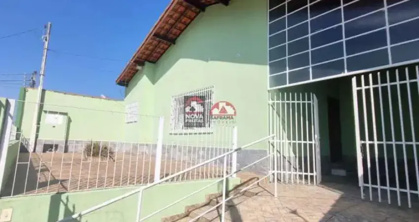Casa com 3 quartos à venda na Rua Oswaldo Cruz, 124, Vila Bourghese, Pindamonhangaba