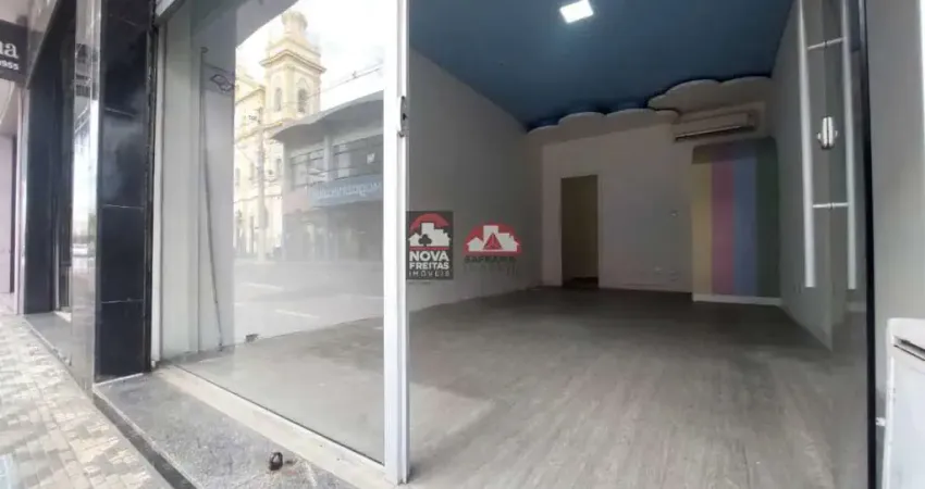 Ponto comercial para alugar na Rua Deputado Claro César, Loja 08, 68, Centro, Pindamonhangaba