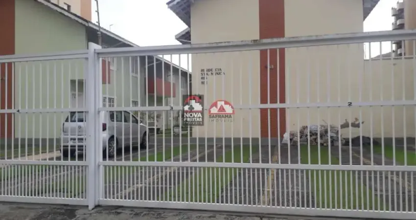 Casa com 2 quartos à venda na Rua Luiz Lyria Martinez, 620, Martim de Sá, Caraguatatuba