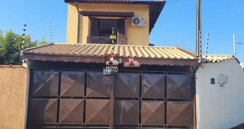 Casa com 2 quartos à venda na Rua São Sebastião, 535, Parque São Domingos, Pindamonhangaba