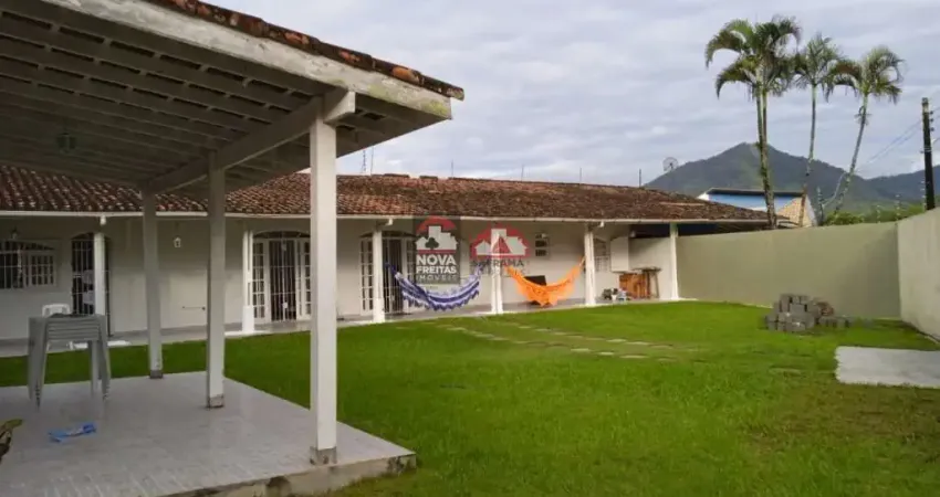 Casa com possibilidade de montar pousada, academia, eventos, distribuidora