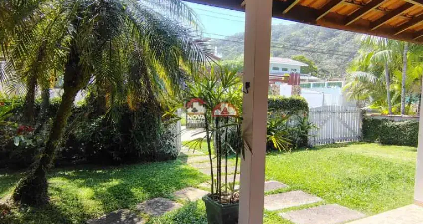 Casa com 4 quartos à venda na Rua Juriti, 314, Praia da Lagoinha, Ubatuba