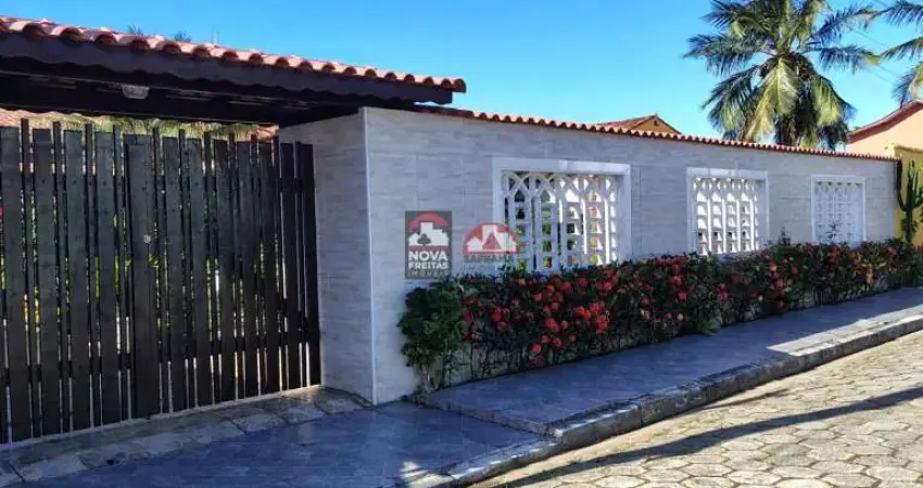 Casa com 3 quartos à venda na Rua Benedito Messias, 74, Jardim Miramar, Caraguatatuba