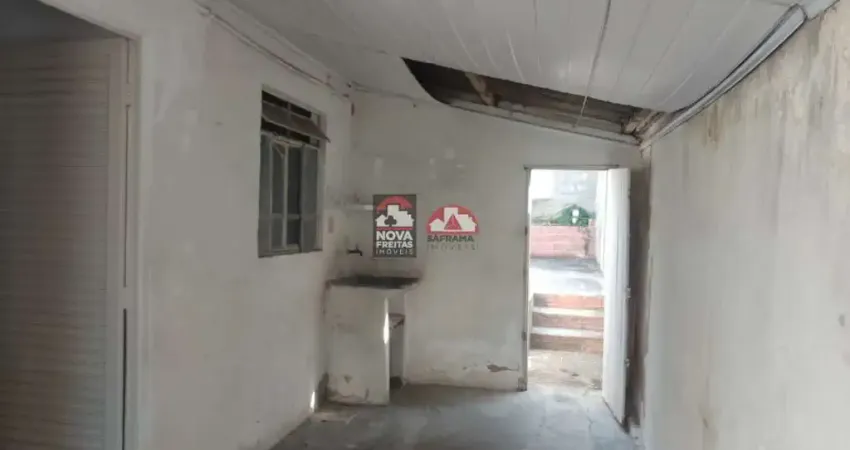 Casa com 2 quartos para alugar na Avenida Conde Francisco Matarazzo, Fundos, 293, Jardim Telespark, São José dos Campos