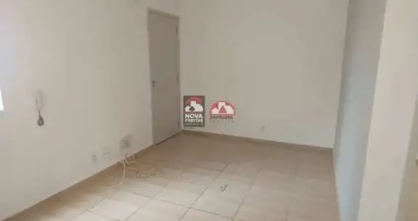 Apartamento térreo à venda no condomínio vistas da mantiqueira, em pindamonhangaba.