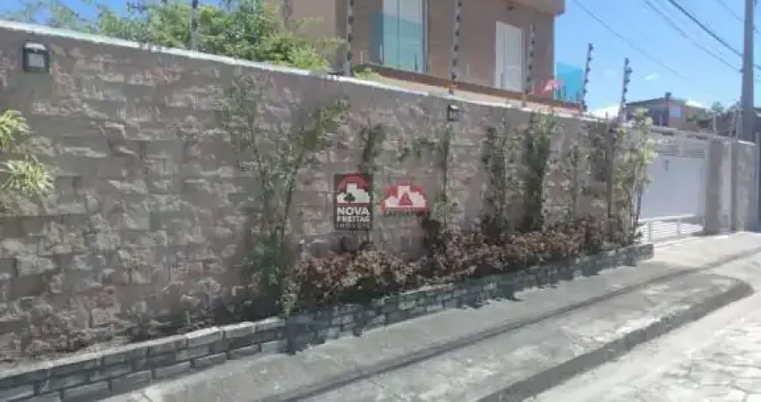 Casa com 3 quartos para alugar na Rua Júlio Lazarini, Casa, 62, Praia das Palmeiras, Caraguatatuba