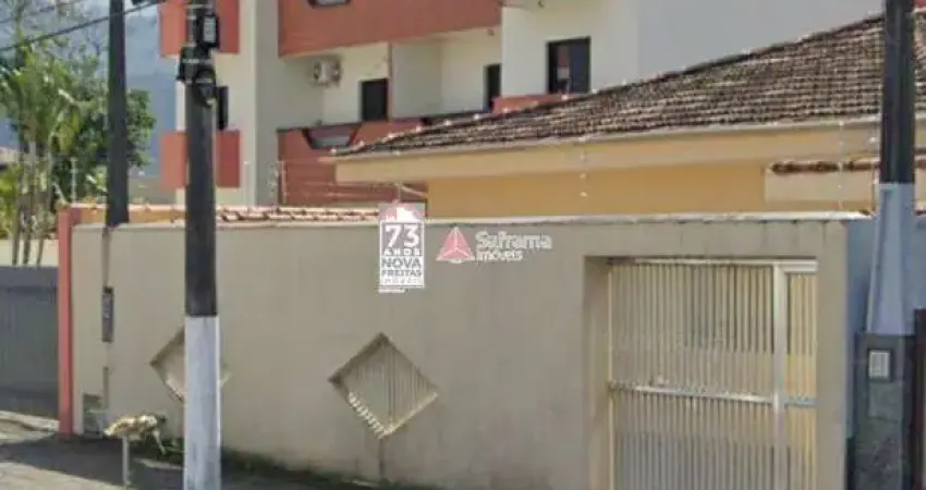 Casa com 3 quartos para alugar na Avenida Vereador Aristides Anizio dos Santos, 58, Indaiá, Caraguatatuba