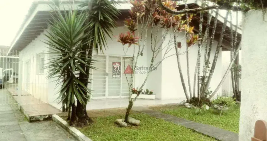 Casa com 2 quartos para alugar na Rua Evaristo da Veiga, 76, Parque Balneário Poiares, Caraguatatuba