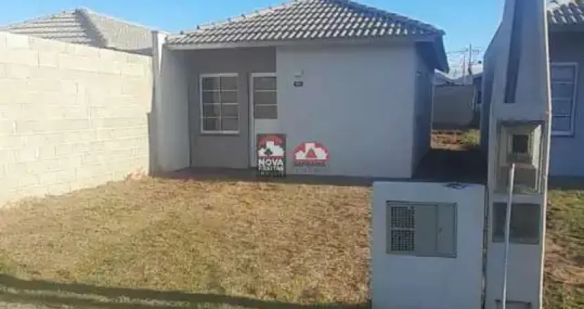 Casa com 2 quartos à venda na Rua Luzia de Lourdes Pereira Bueno, 106, Feital, Pindamonhangaba