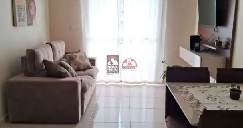 Apartamento à venda no Residencial Palmeiras em Pindamonhangaba/SP.