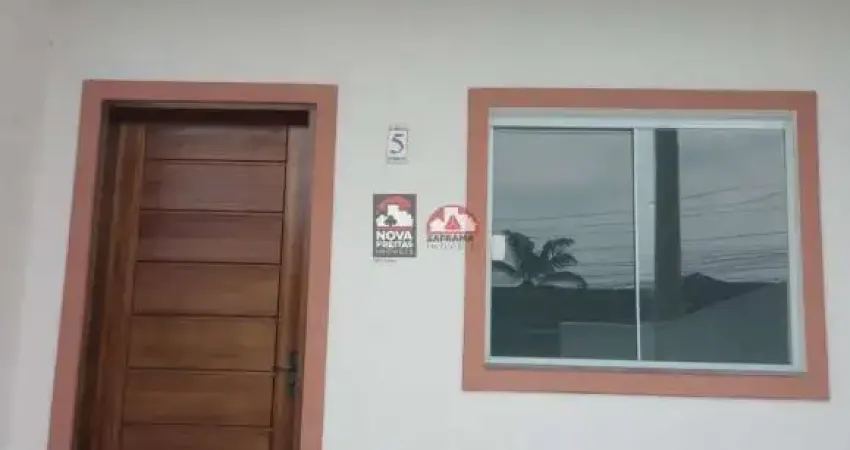 Casa com 2 quartos para alugar na Rua S, 645, Massaguaçu, Caraguatatuba
