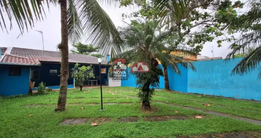 Casa com 2 quartos para alugar na Rua Santa Branca, 219, Sumaré, Caraguatatuba