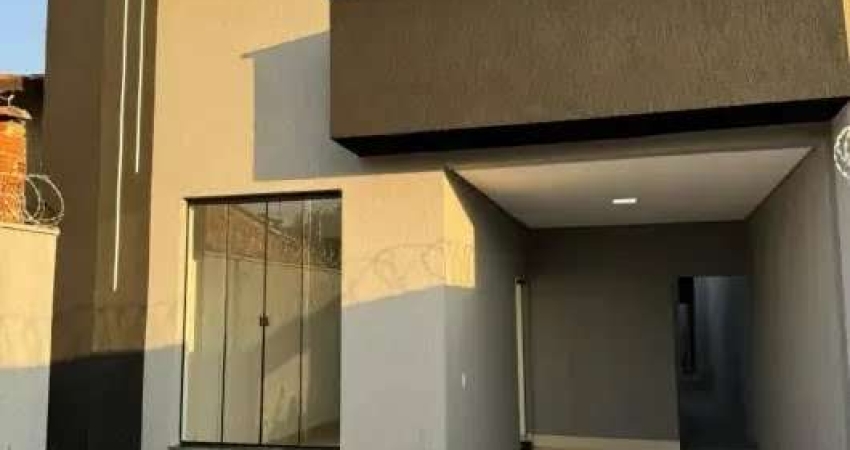 Casa à Venda em Goiá 2, Goiânia: 3 Quartos, 120m², R$500mil